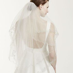 Fingertip Length Scallop Edge Veil David's Bridal